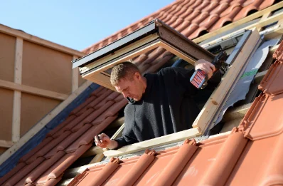 Pose de fenêtres de toit Velux à Briod